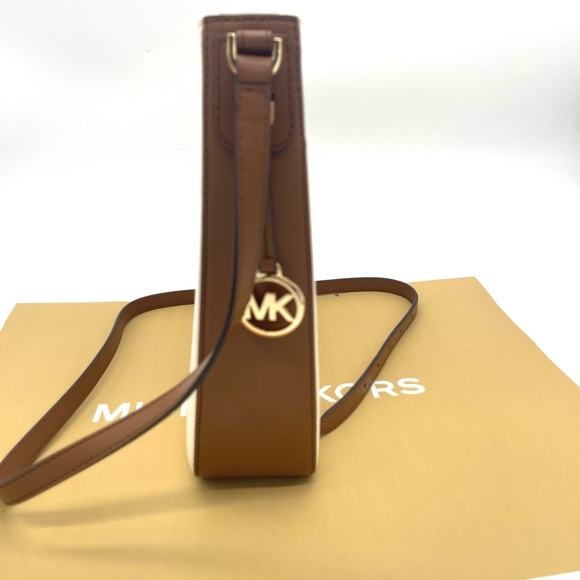 Michael Kors Large Messenger Crossbody Bag - Picture 10 of 11